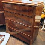 68 6023 CHEST OF DRAWERS